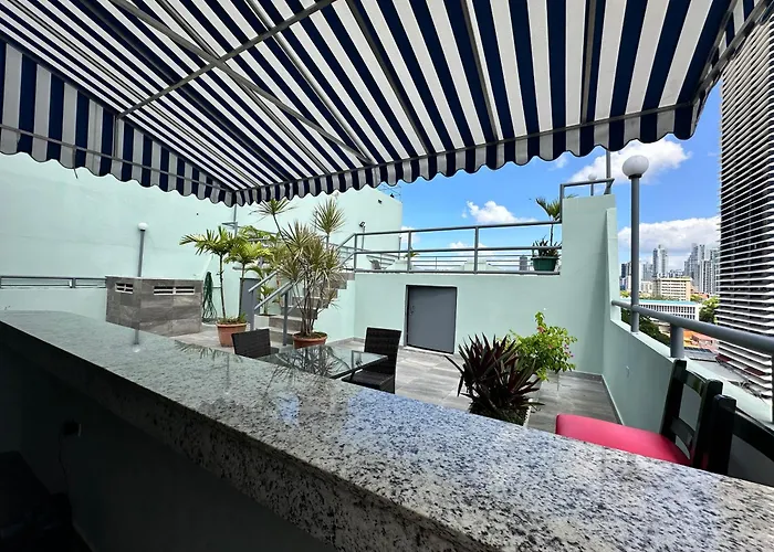 Hotel 2 Mares Panama
